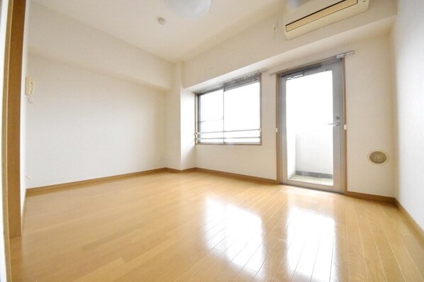 宮下ビルの物件内観写真